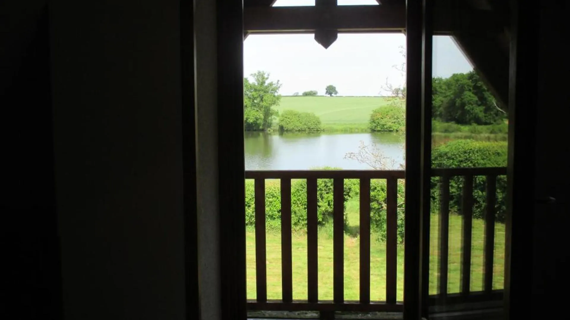 Gite Au Bord De L'Etang Avec Cheminee Et Wifi, Peche No-Kill - Fr-1-489-71 Le Petit Piray France